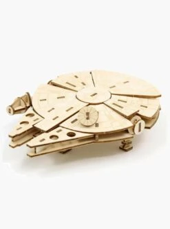 LOUNGEFLY Star Wars IncreBuilds 3D Wood Model Kit Millenium Falcon